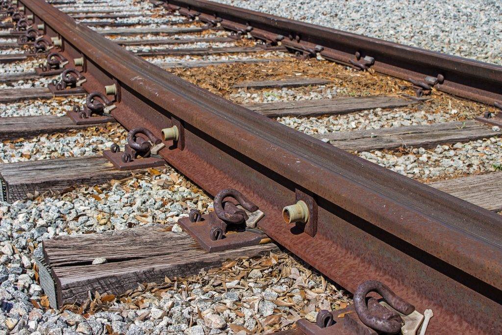 Глава «Украинских железных дорог» заявил о задержке 30 поездов