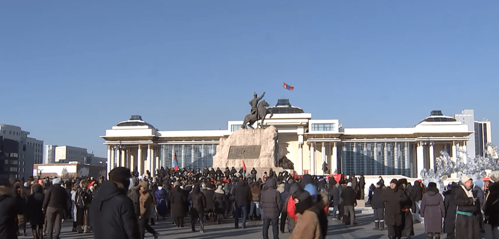 В столице Монголии проходят массовые протесты из-за кражи угля на $1,8 млрд