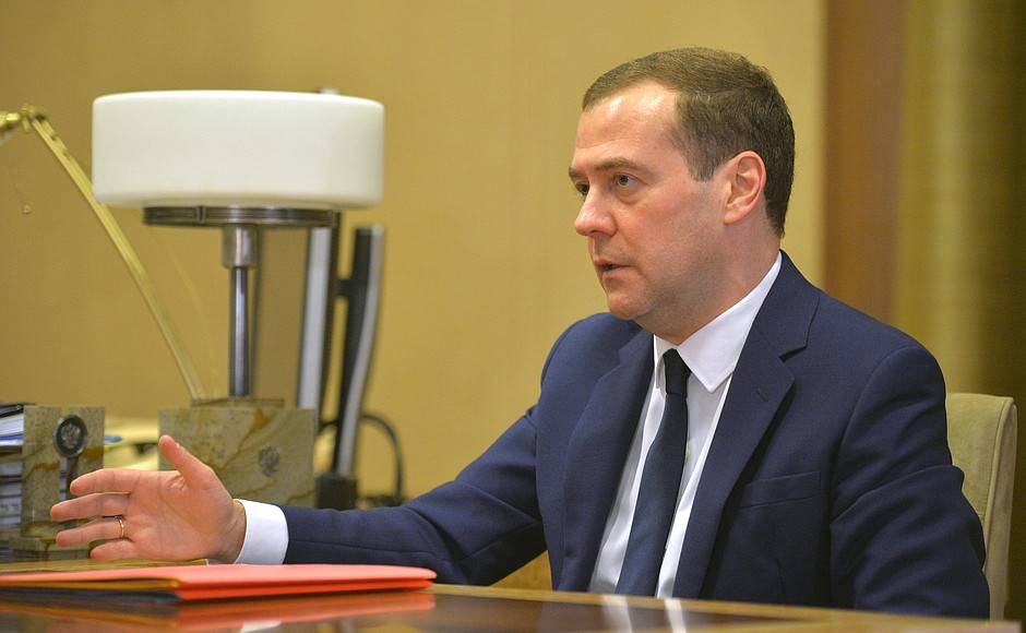 Медведев: военные РФ «выдохнули» после отказа Украины от перемирия на Рождество