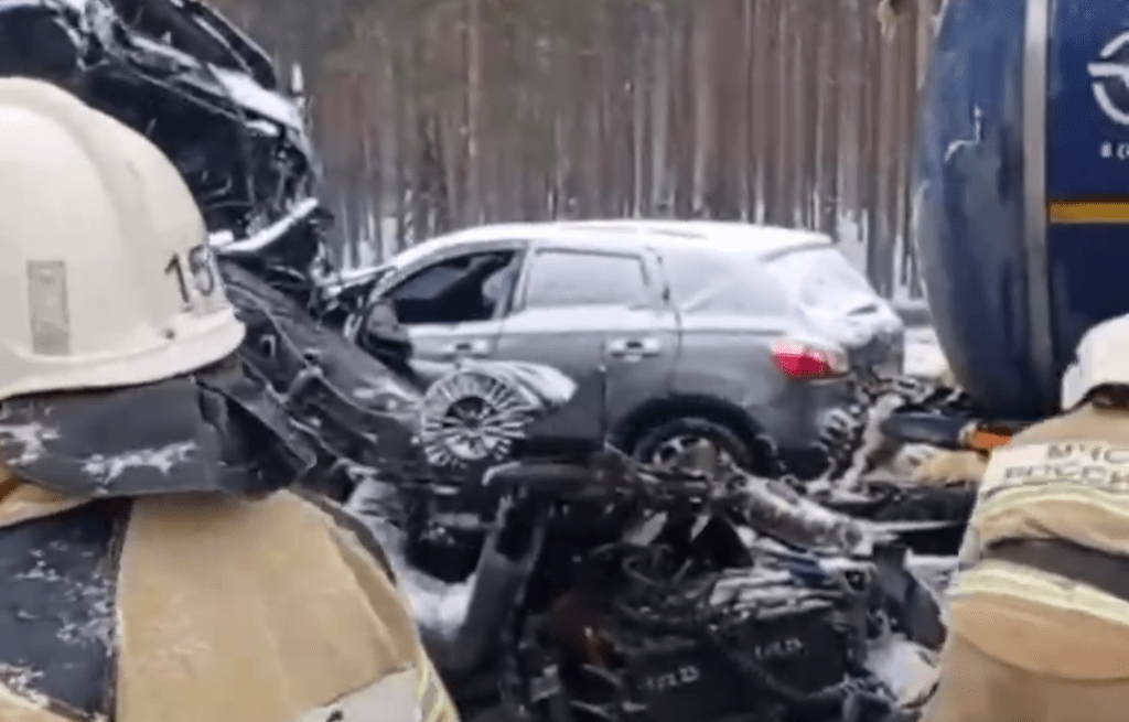 Трасса М-11 в Новгородской области заработала в привычном режиме после массового ДТП с участием 41 машины