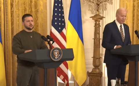 Американский президент прибыл в Киев с официальным визитом