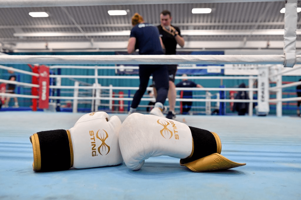 Женская сборная Великобритании бойкотирует чемпионат мира по боксу из-за России