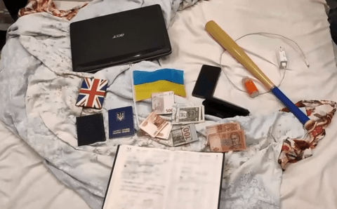 Арестованы севастопольцы, продававшие спецслужбам Украины секретные данные об объектах МО РФ
