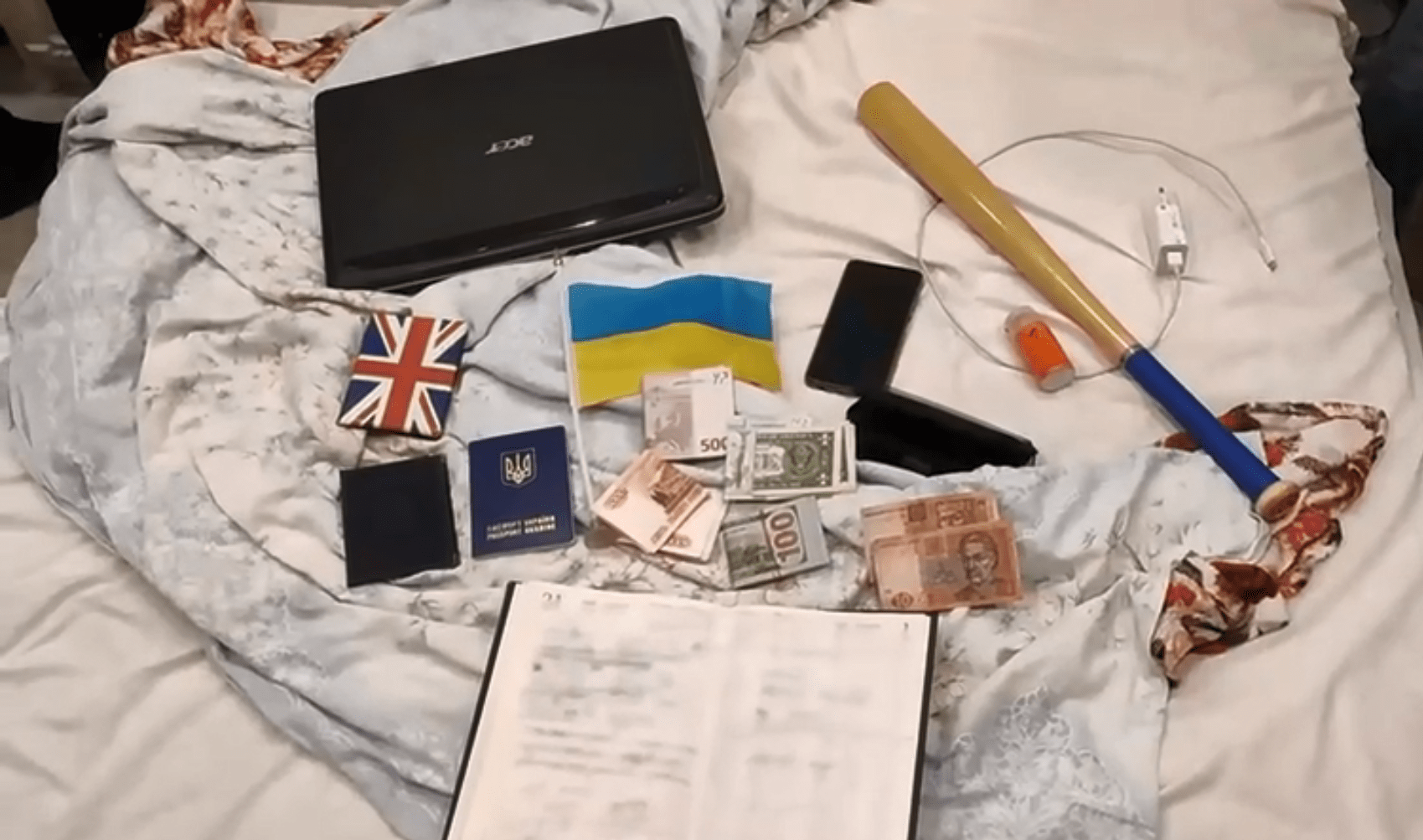 Арестованы севастопольцы, продававшие спецслужбам Украины секретные данные об объектах МО РФ