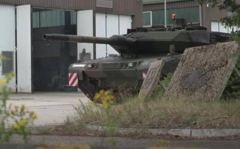 ВС России взорвали два французских танка AMX и три немецких Leopard на Южно-Донецком направлении