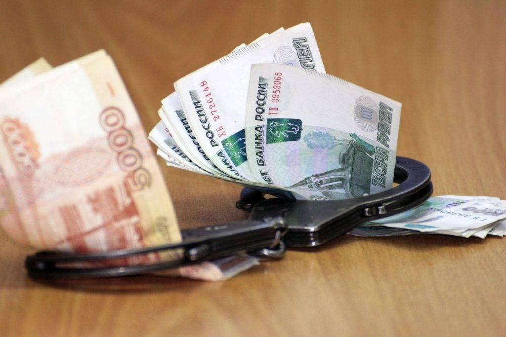 Замгубернатора Ненецкого автономного округа подозревают в получении 2 млн рублей взятки