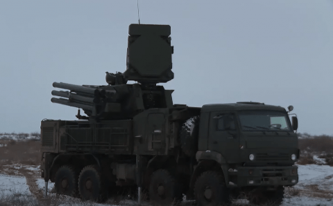 Аксенов: В небе над Крымом отработали силы ПВО
