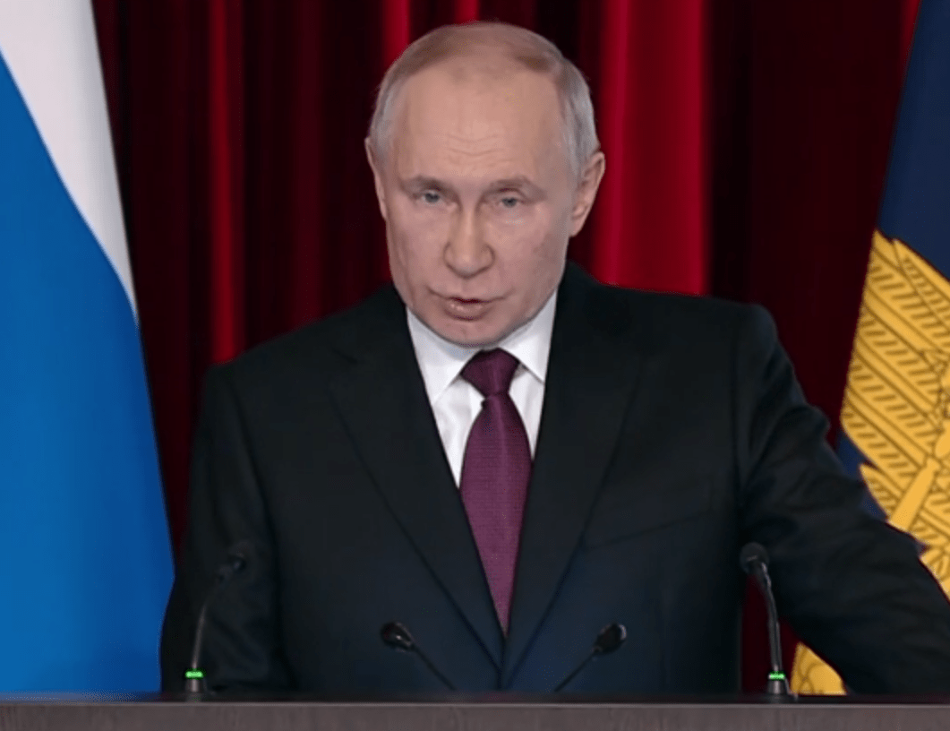 Путин: недопустимо дестабилизировать работу предприятий уголовными делами без судебной перспективы