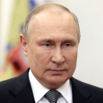 Путин заявил, что поездка в Мариуполь проводилась для проверки восстановительных работ