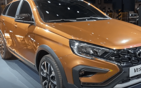 Обновленную LADA Vesta начали производить на заводе «АвтоВАЗа» в Тольятти