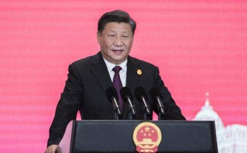 Си Цзиньпин первым в истории Китая избран председателем страны на третий срок