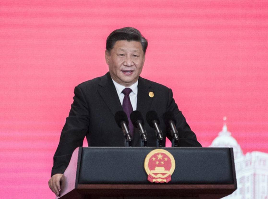 Си Цзиньпин первым в истории Китая избран председателем страны на третий срок