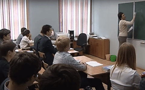 День самоподготовки объявили в калужской школе из-за сообщения о вооруженном нападении