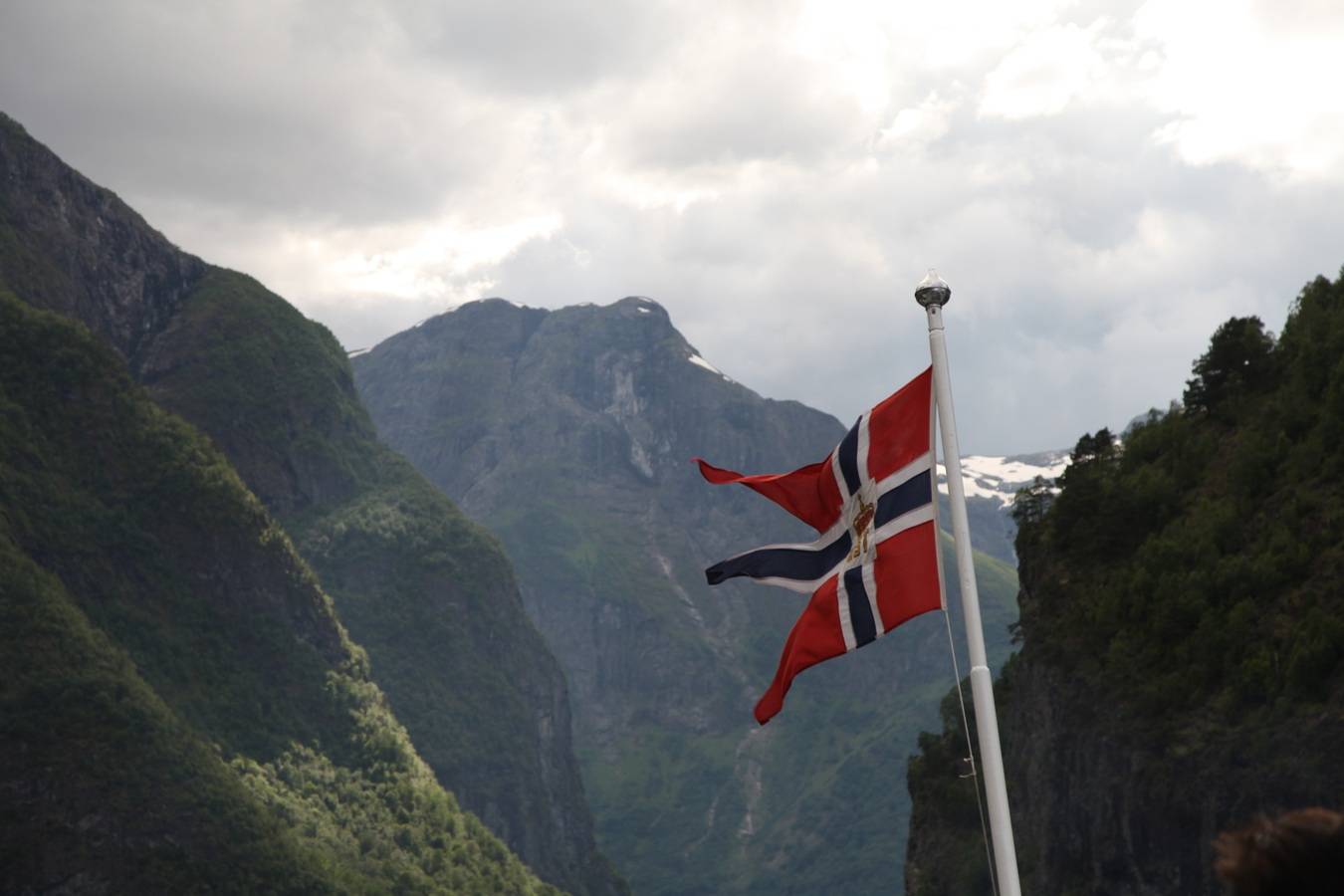 Норвегия сочла 15 российских дипломатов «офицерами разведки» и объявила их персонами нон-грата