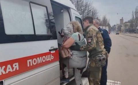 Один человек погиб и шестеро пострадали в центре Донецка после обстрела ВСУ
