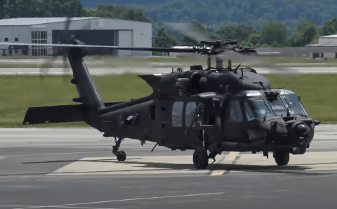 Найдены тела пяти членов экипажа разбившегося в Японии военного вертолета UH-60