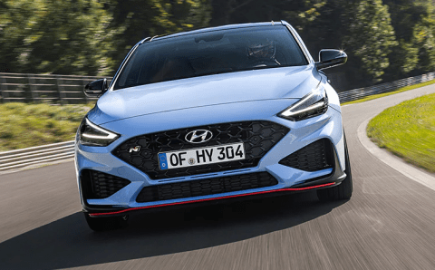 Hyundai i30 2023 года появились в продаже в России в кузовах хэтчбэк и универсал