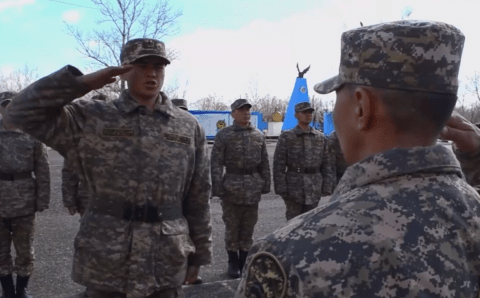 Минобороны Казахстана объяснило отмену военного парада на День Победы экономией денег