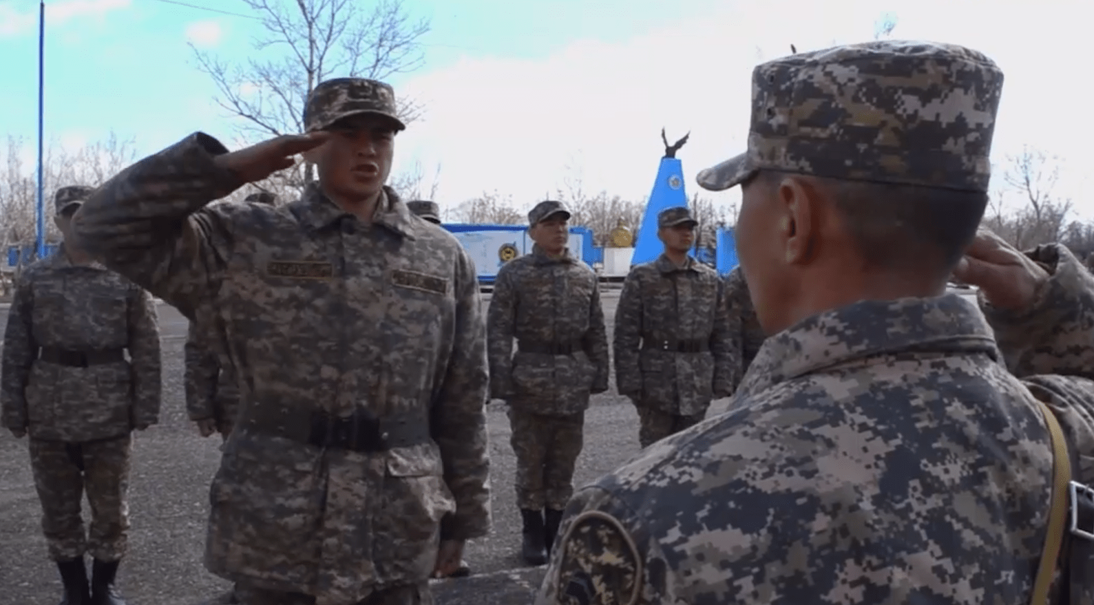 Минобороны Казахстана объяснило отмену военного парада на День Победы экономией денег
