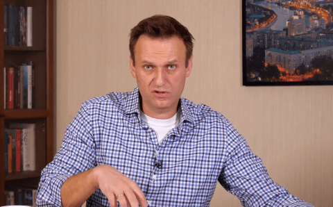 Навальный заявил, что военный суд будет судить его по делу о терроризме