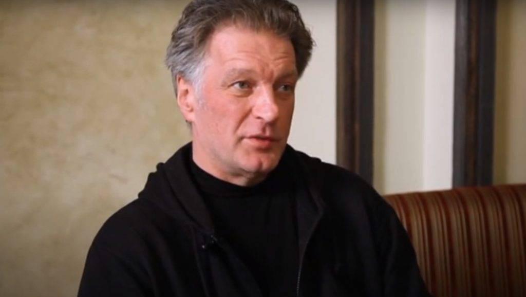 Умер актёр и ведущий программы «Фазенда» на Первом канале Сергей Колесников