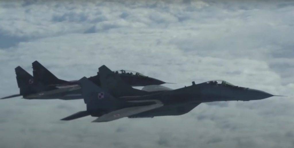 Российские системы ПВО настигли два МиГ-29 ВСУ в небе над зоной спецоперации