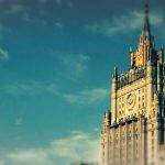 Посол Азербайджана прибыл в МИД России из-за инцидента с журналистами в Баку