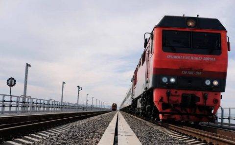 Первые поезда проехали по второму железнодорожному пути Крымского моста раньше срока