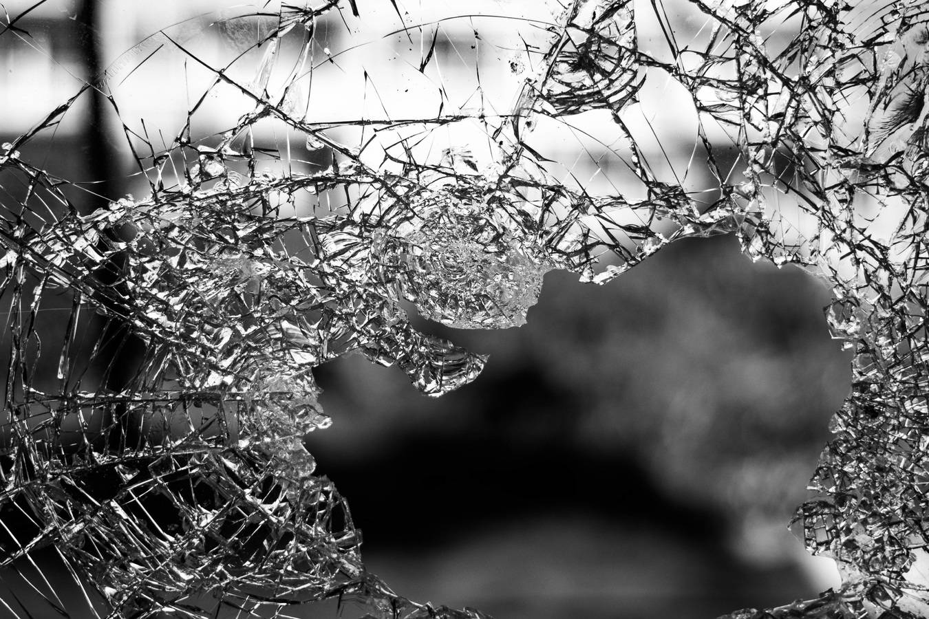Трое человек погибли при лобовом столкновении иномарок в Краснодарском крае