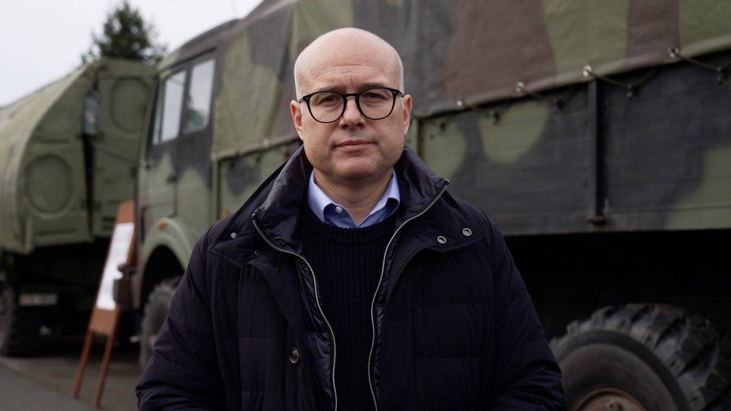 Министр обороны Сербии Вучевич стал новым председателем правящей Сербской прогрессивной партии