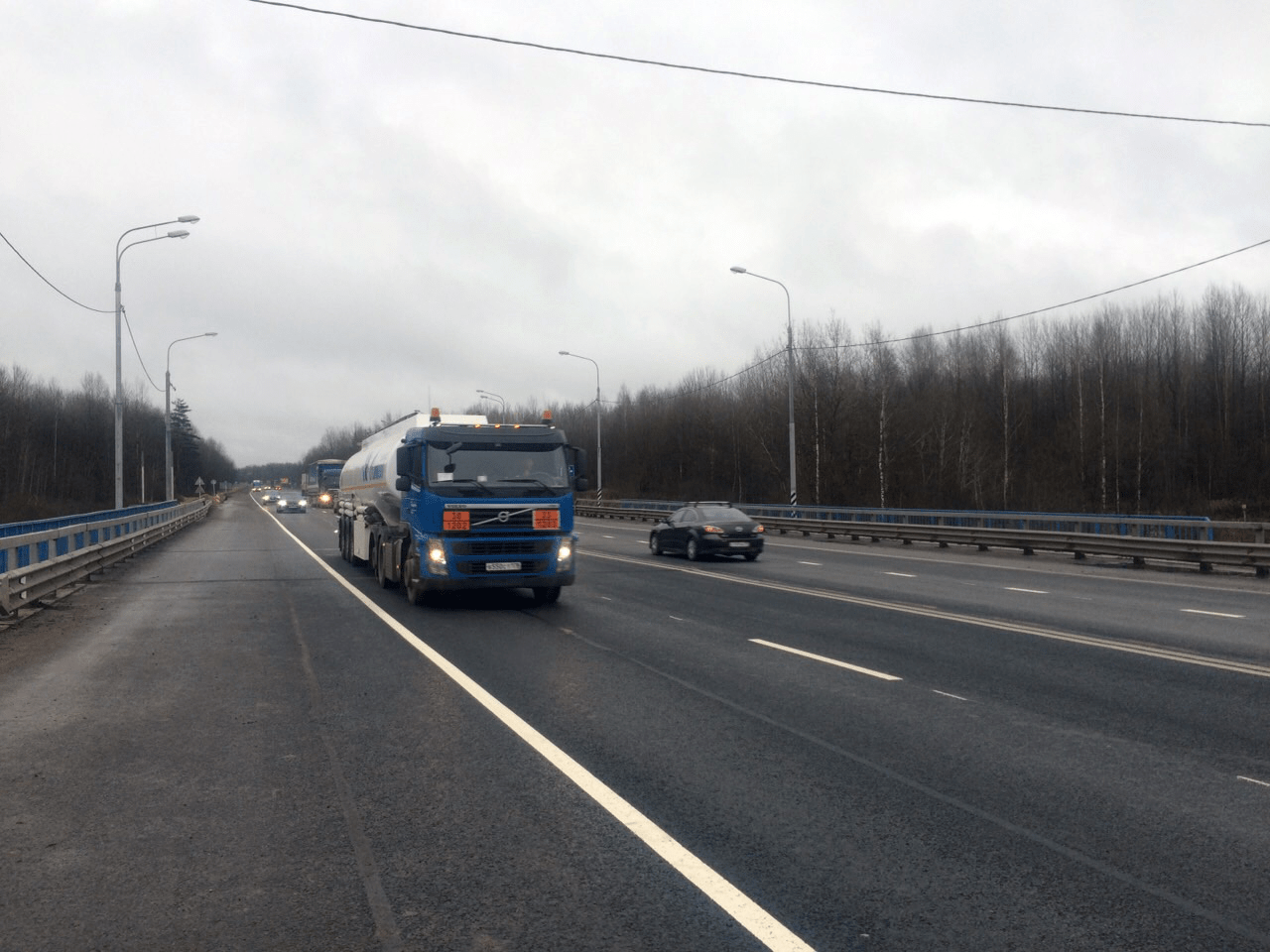 Трасса М-10 будет частично перекрыта в районе Тосно Ленинградской области
