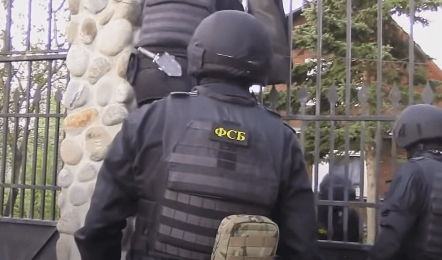 ФСБ задержала россиянина, задумавшего подорвать военкомат в Воронеже