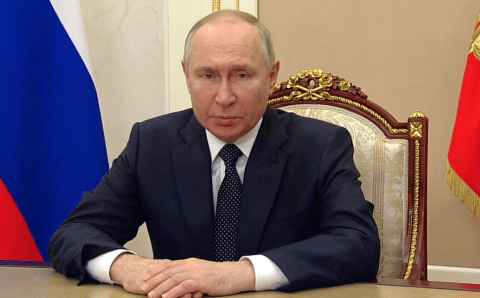 Президент России Путин констатировал появление в мире новых очагов напряженности