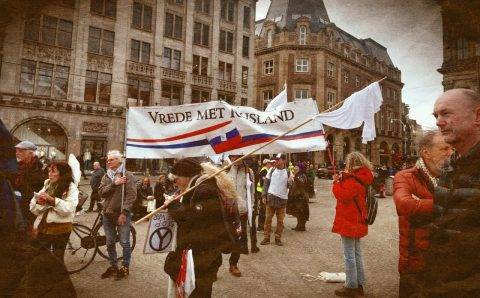 Голландская оппозиция начала выходить на митинги против поставок Украине вооружений