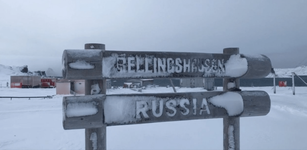 «Космическая связь» наладила трансляцию телеканалов на арктической станции «Беллинсгаузен» на фоне массовых сбоев в работе российского ТВ