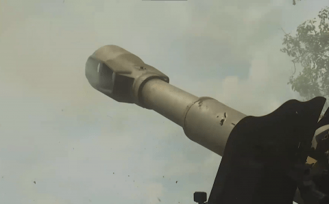 Конашенков: ВКС России ударили высокоточными ракетами по НПЗ и складам топлива на Украине