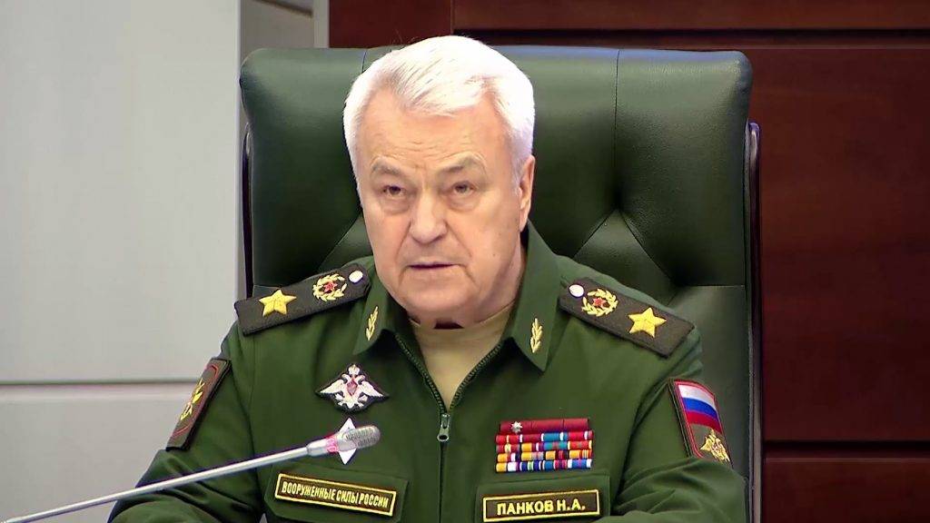 Минобороны РФ: С начала июня на службу по контракту принято более 13,5 тысячи человек