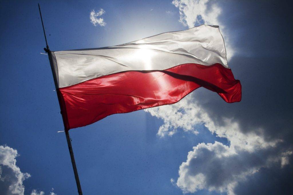 Россия закрывает консульское агентство Польши в Смоленске, открытое в 2011 году для развития отношений Варшавы и Москвы