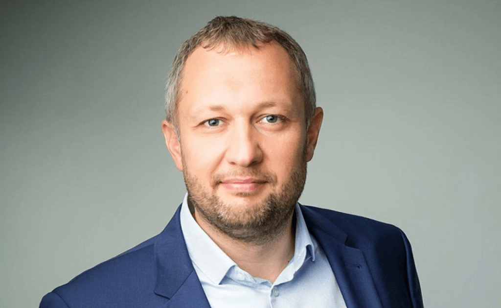Президент РСТ Уманский заявил о готовности отельеров Крыма бесплатно продлить проживание туристам
