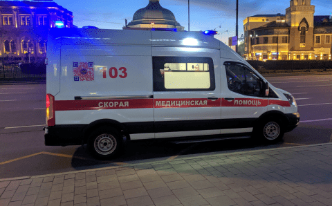 13 учеников петербургской школы попали в больницу с острой кишечной инфекцией