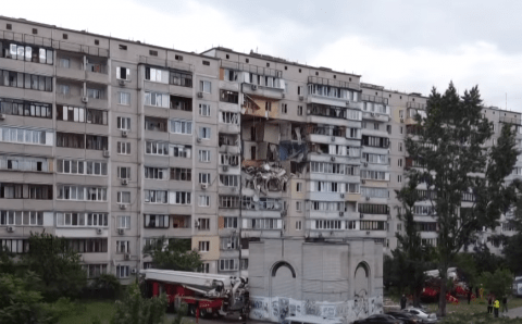Власти красноярского Канска ввели в городе режим ЧС после взрыва газа в жилом доме