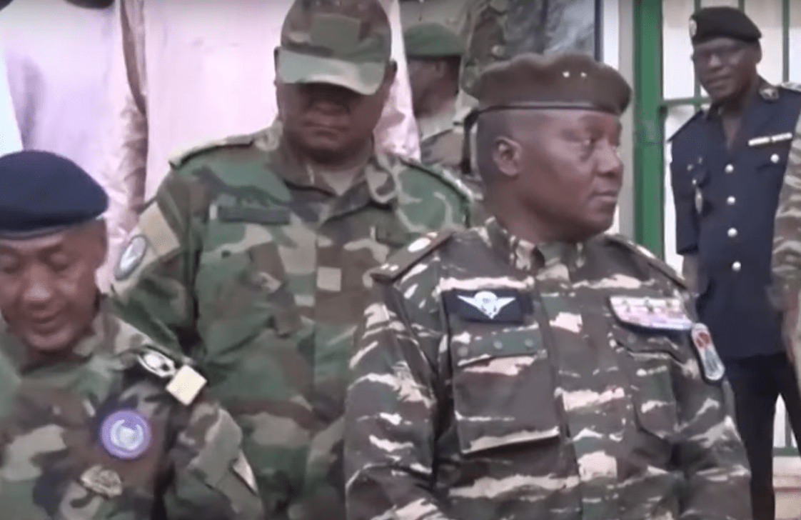 Войска Нигера приведены в состояние максимальной готовности