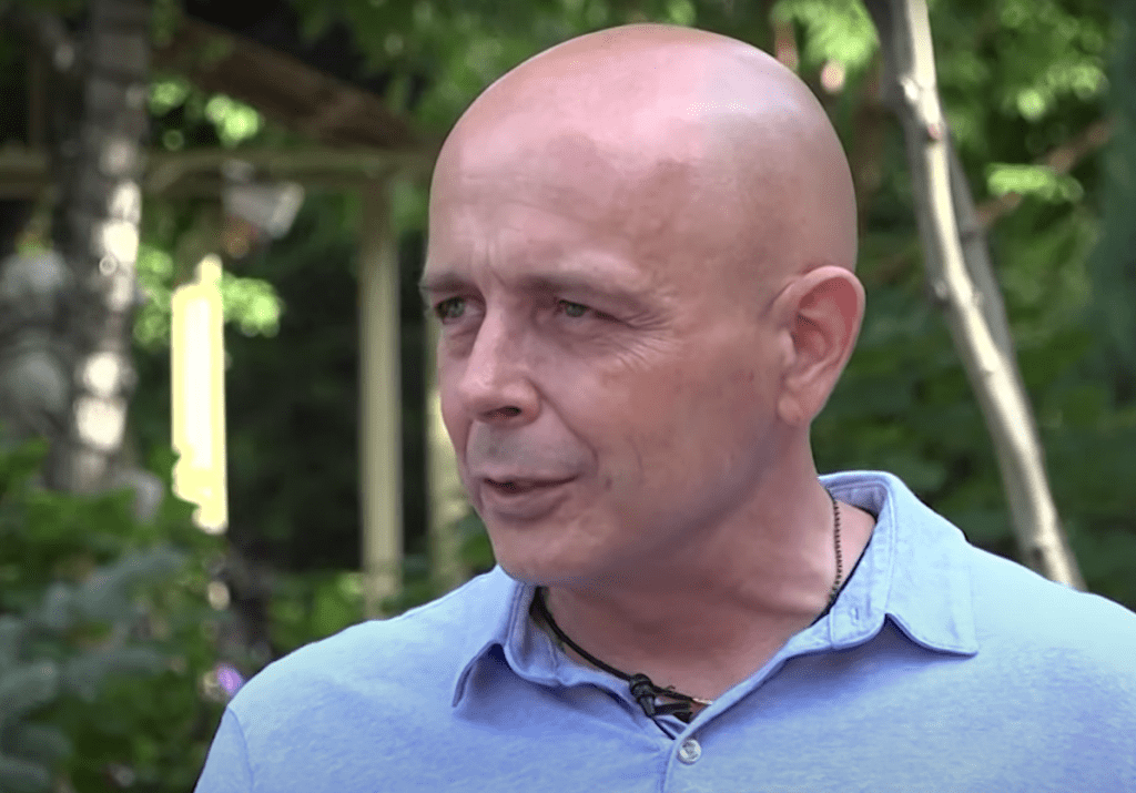 Депутата Сокола заподозрили в накрутке просмотров прямого эфира с помощью ботов