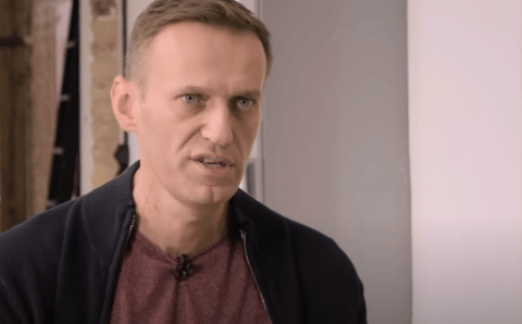 Московский суд приговорил блогера Навального к 19 годам колонии за создание экстремистского сообщества