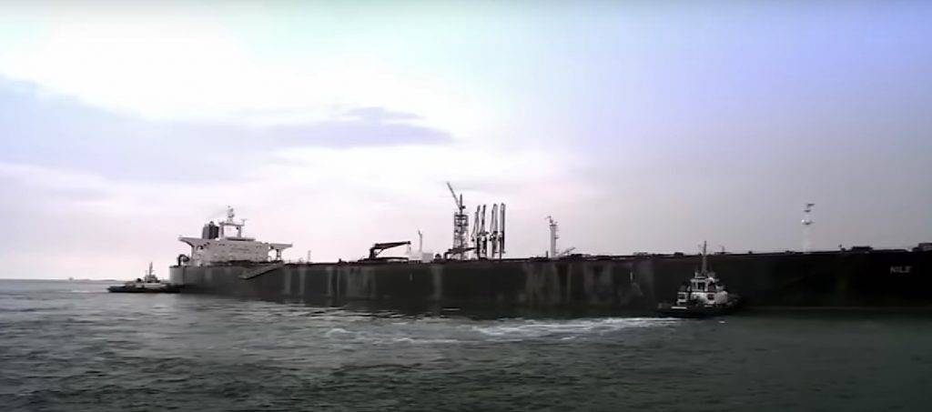 Росморречфлот отложил установку пластыря на повреждённый в Керченском проливе танкер «Сиг»