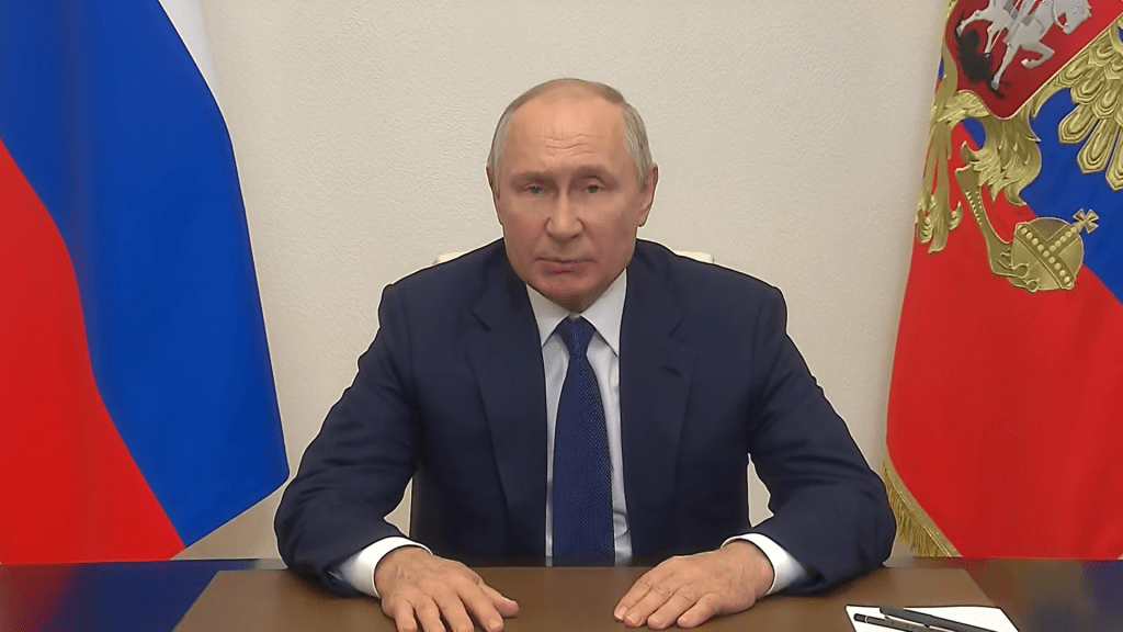 Путин записал видеообращение по случаю 30-летия избирательной системы России