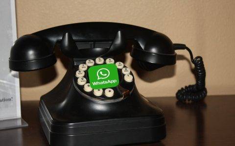 СМИ напугали людей старшего поколения отключением Whatsapp на древних телефонах