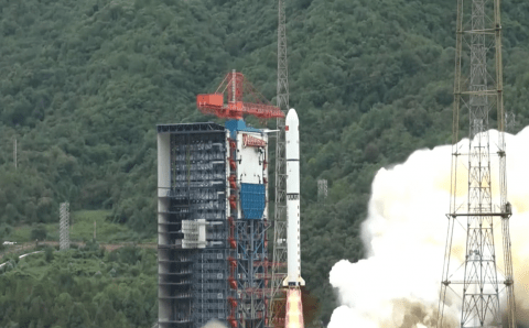 Китай вывел на орбиту новый спутник для наблюдения за Землей «Яогань-39»