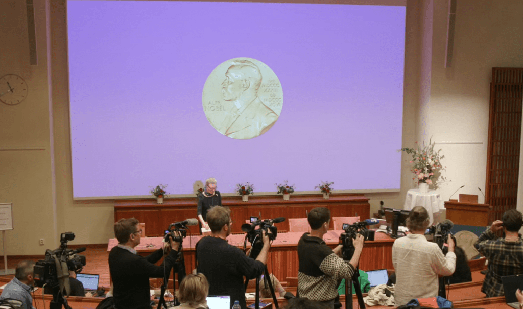 Нобелевскую премию по медицине присудили за наработки для вакцин от COVID-19