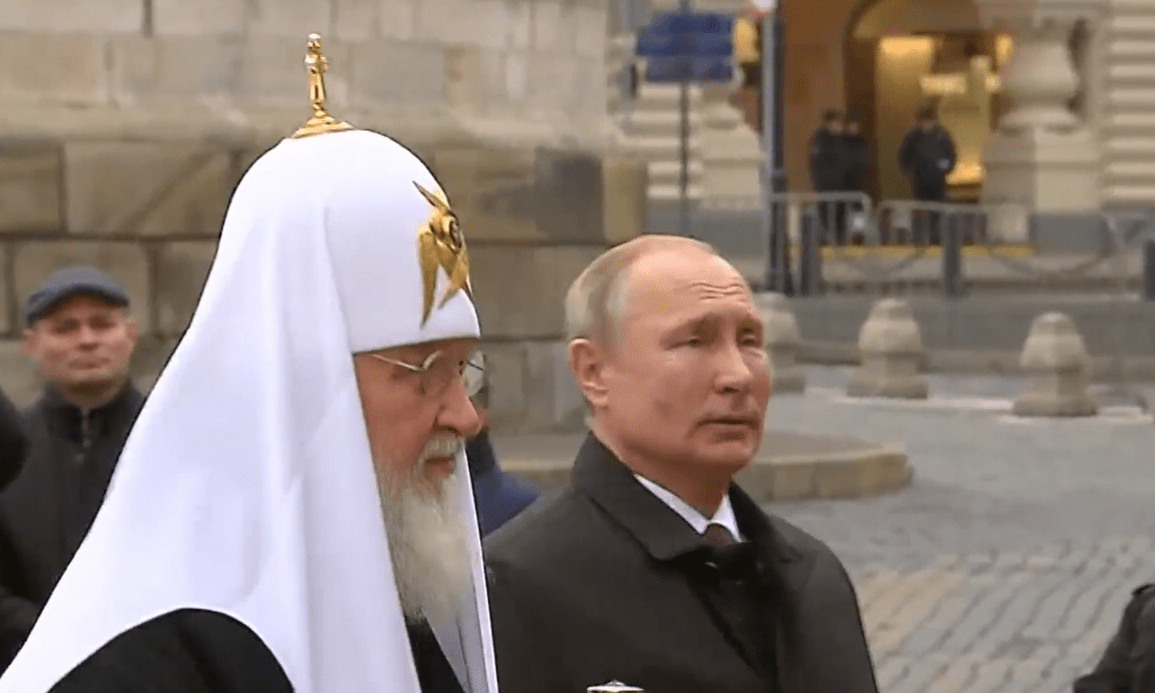Патриарх Кирилл пожелал 71-летнему Путину «неоскудевающих сил»